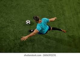 世预赛-中国0-2澳洲遭3连败 王大雷黄油手送礼